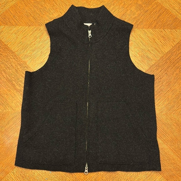 J. Crew Wool Blend Black Felted Vest Size Medium - Picture 2 of 6